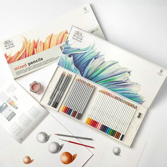 Winsor &amp; Newton Studio Collection Mixed Pencils Set 3